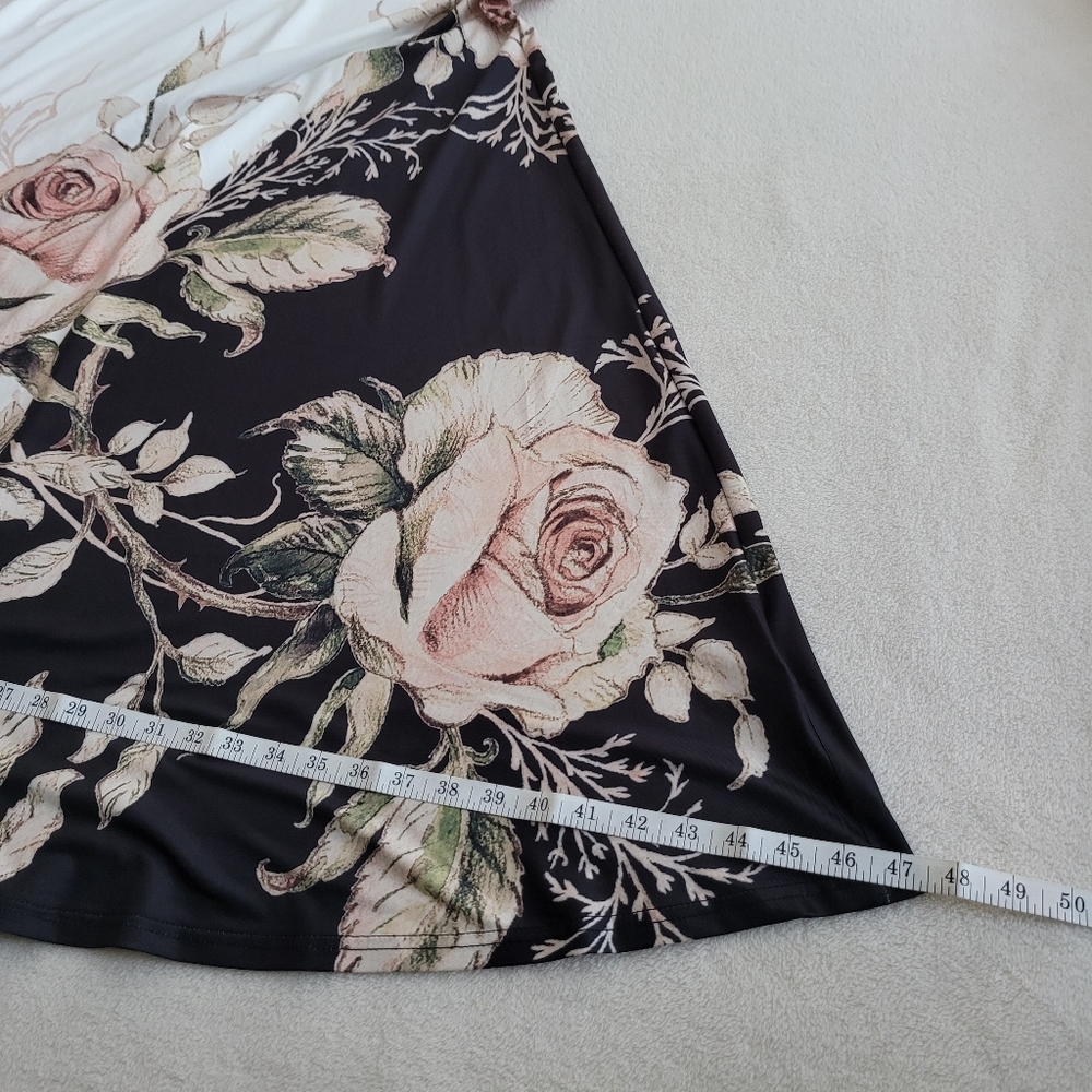 Silky Floral Vacation Dress Gorgeous Roses like new Black White Pink Sleeveless - Picture 6 of 13